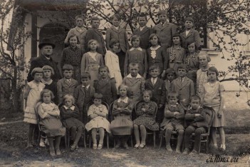 Žactvo při focení